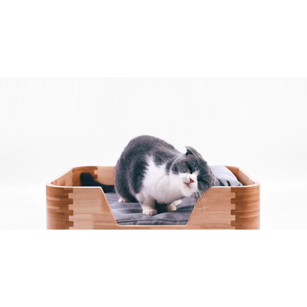 Nakori Pet Bed With Rounded Edge Design, Removable Covers and Pillow